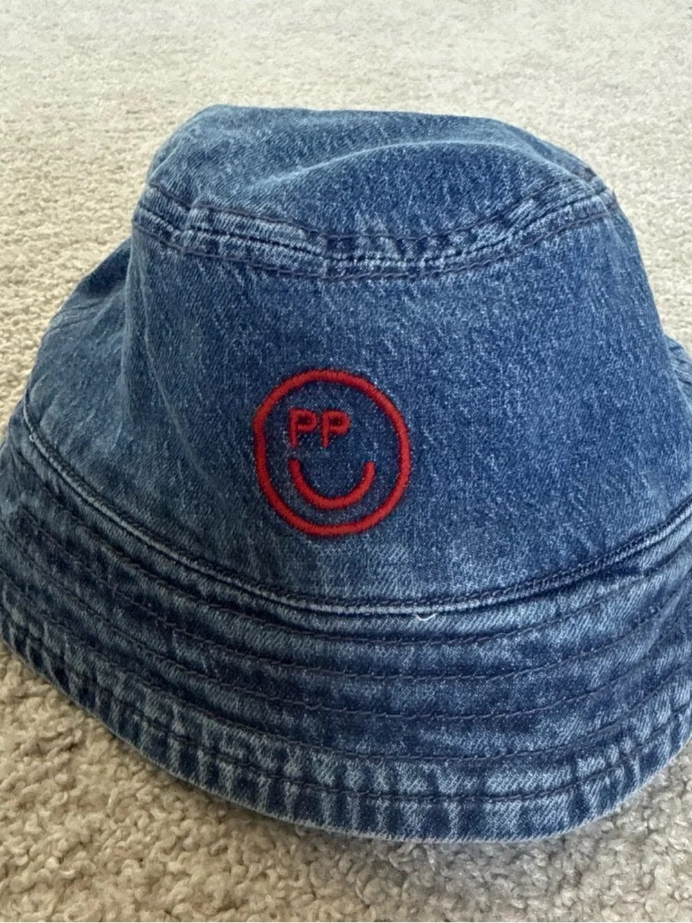 NWT PNTS Vintage/Medium Washed Denim Cotton Bucket Hat Smiley Face Logo